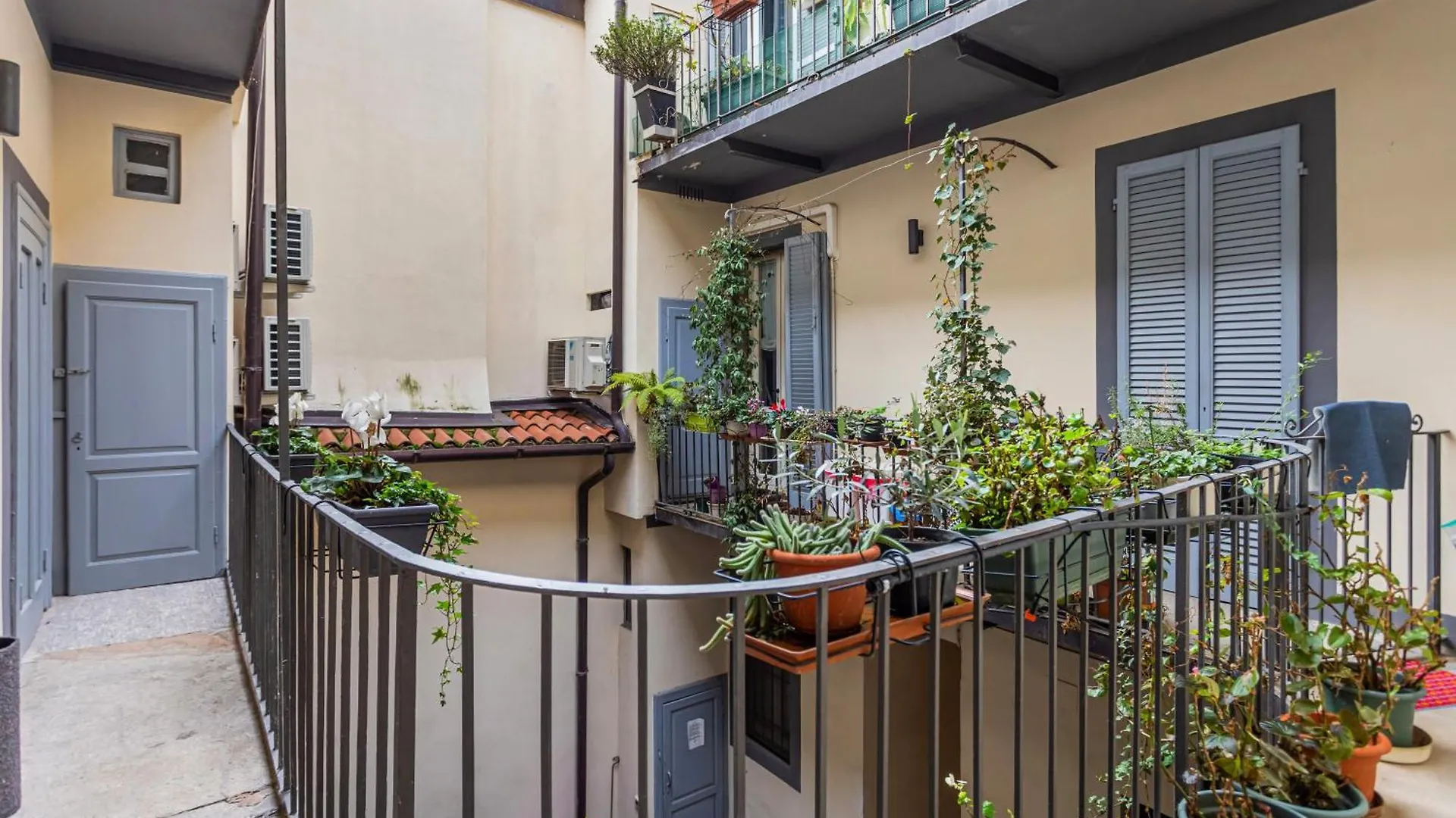 Casa Mina - Pavia City - By Host4U